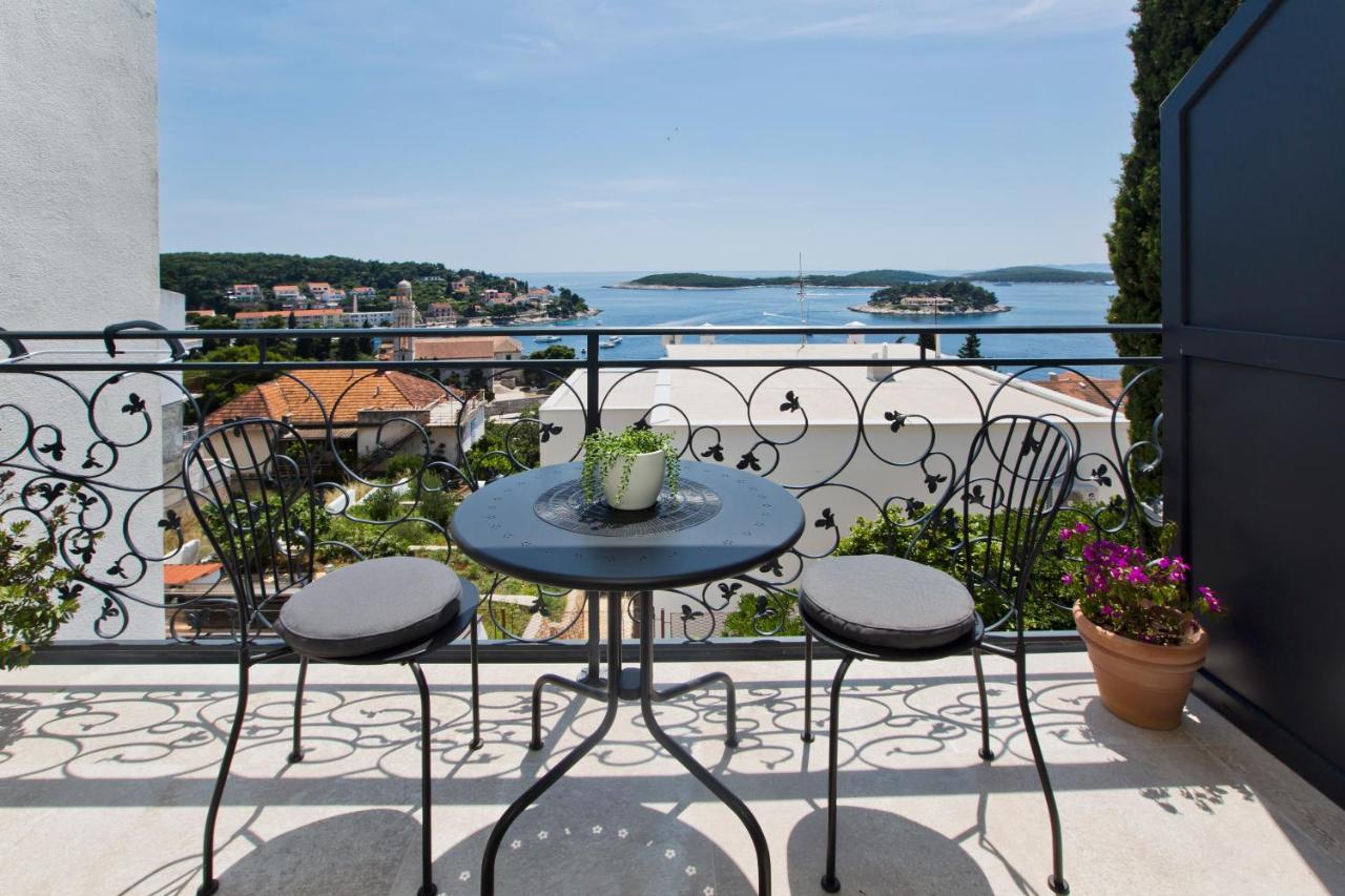 חוואר Villa Milton Luxe Hvar מראה חיצוני תמונה