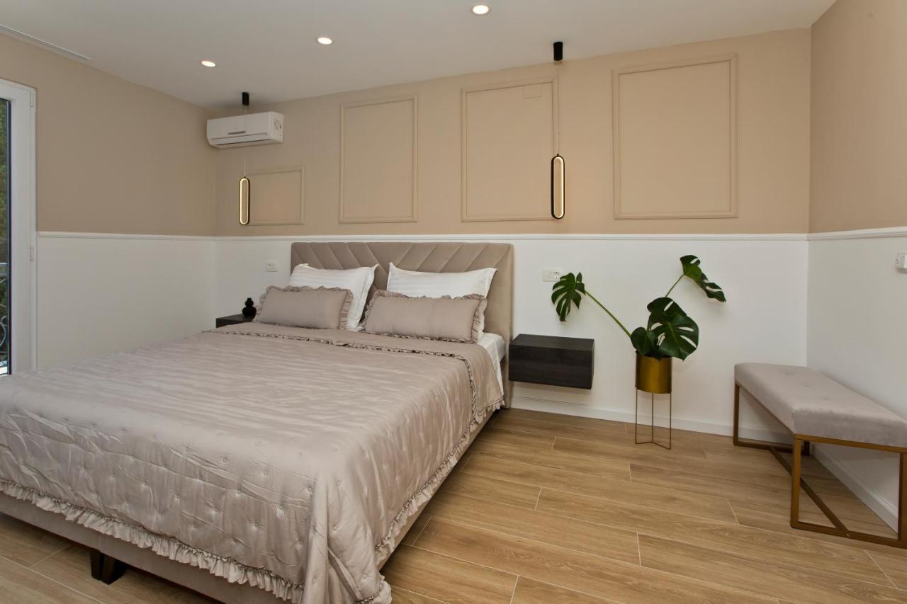 חוואר Villa Milton Luxe Hvar מראה חיצוני תמונה