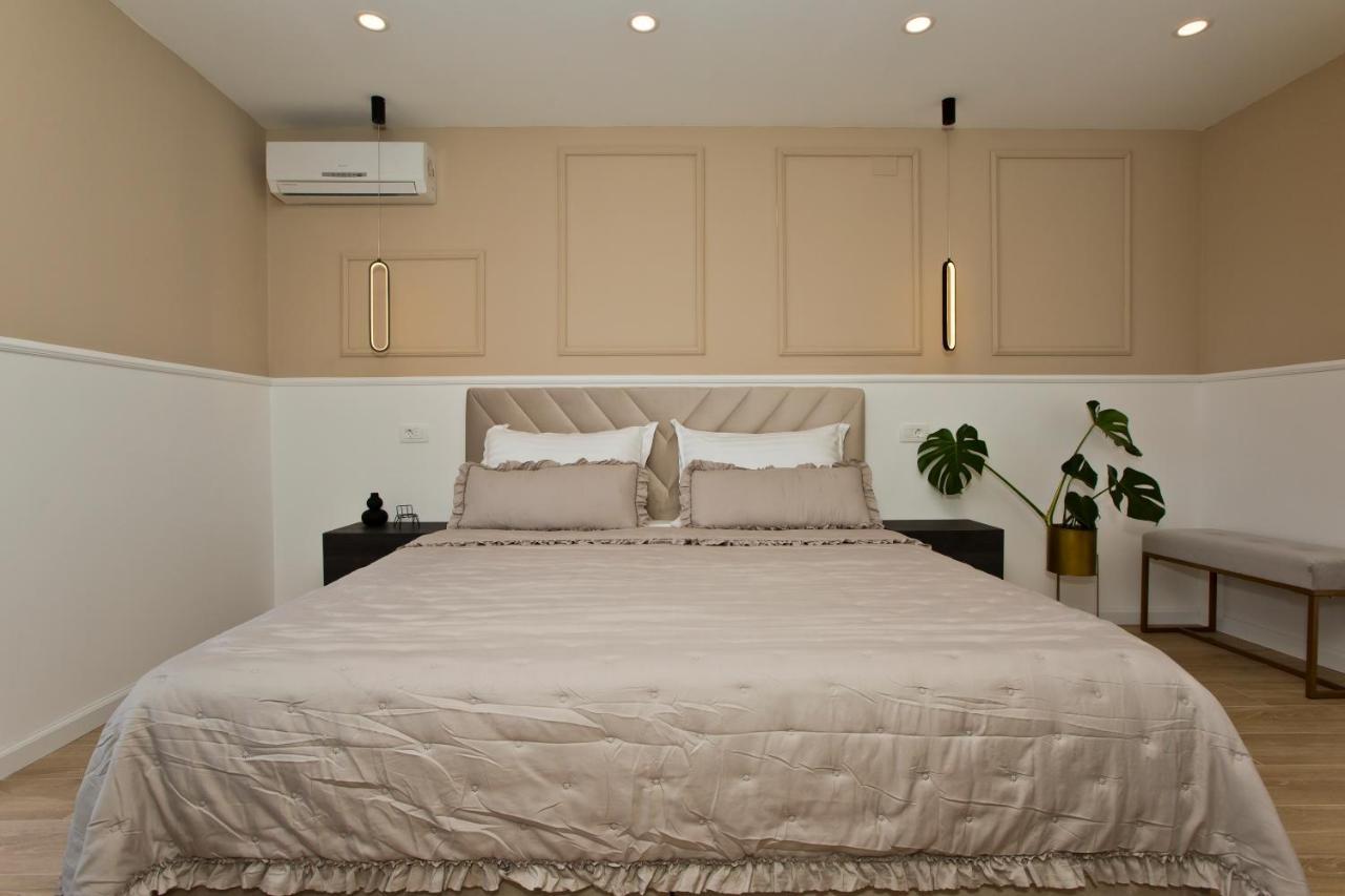 חוואר Villa Milton Luxe Hvar מראה חיצוני תמונה